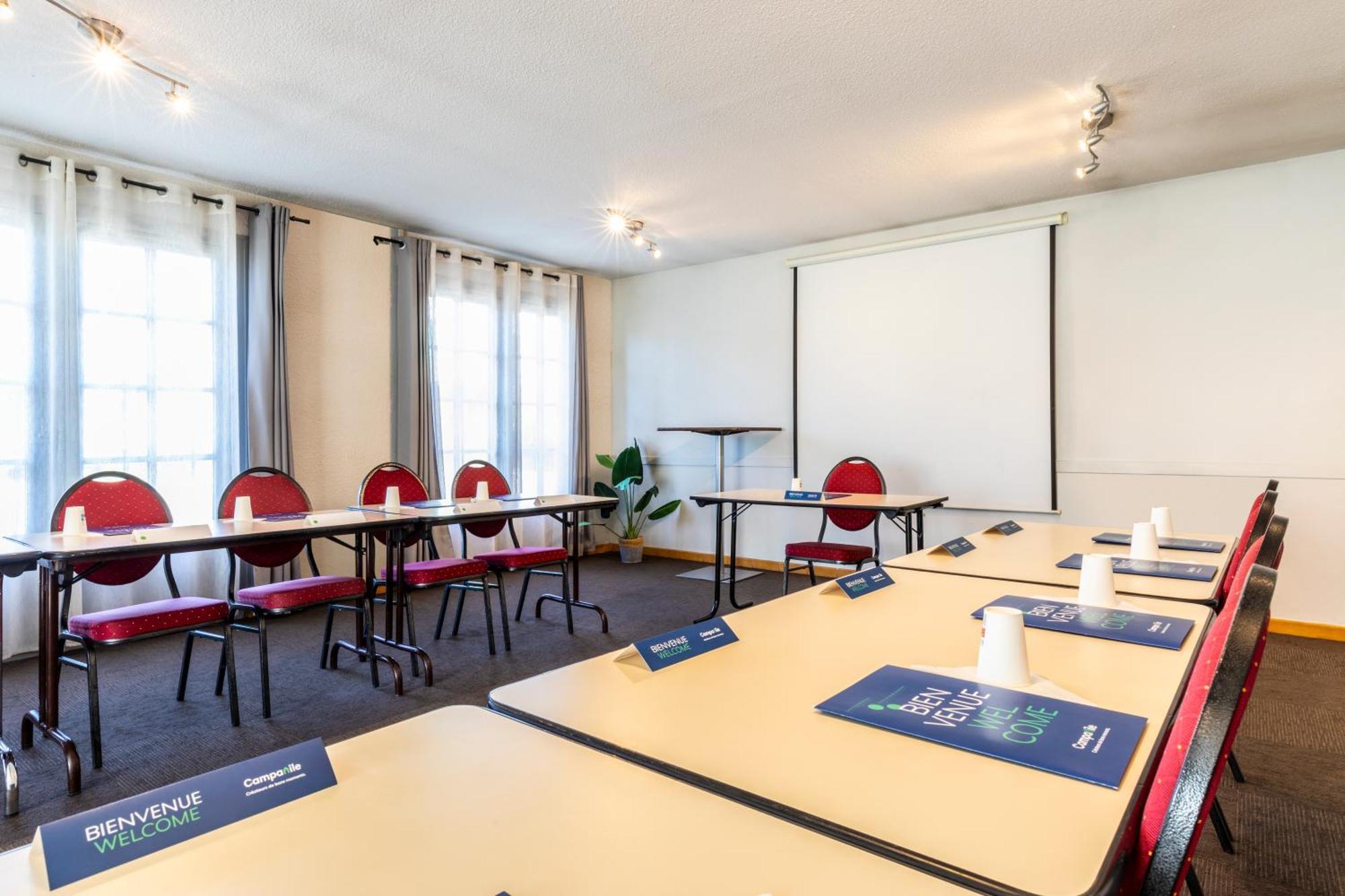 Hotel Campanile Mulhouse - Morschwiller-le-Bas
