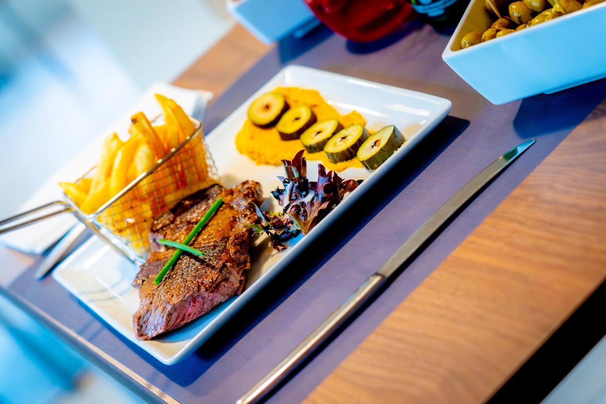 Hotel Campanile Mulhouse - 3*